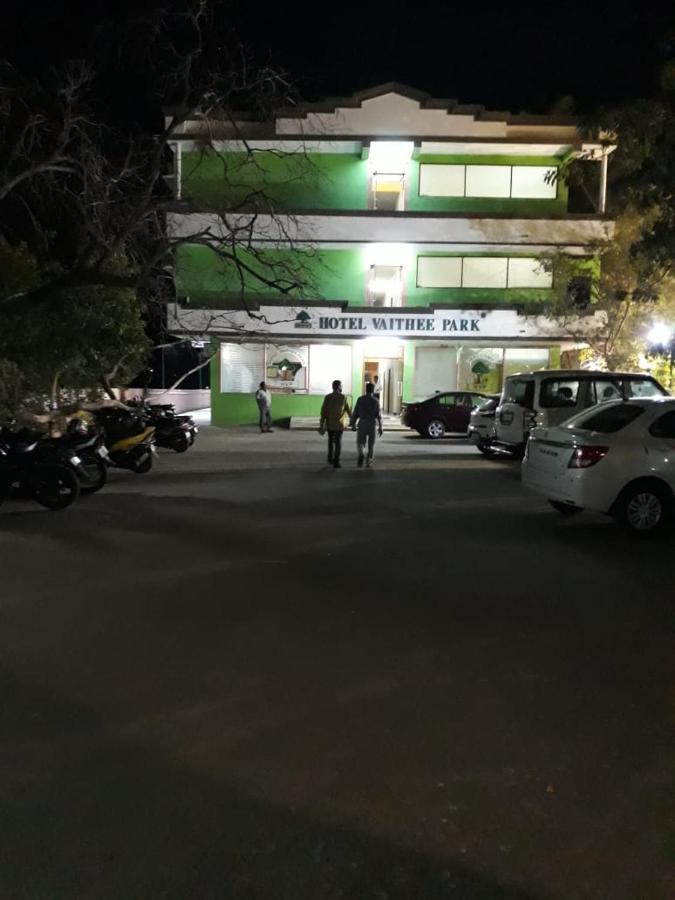 Hotel Vaithee Park Τσενάι Εξωτερικό φωτογραφία