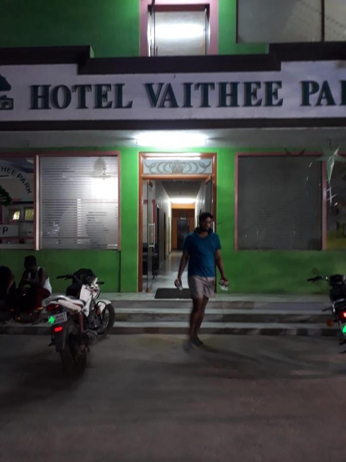 Hotel Vaithee Park Τσενάι Εξωτερικό φωτογραφία